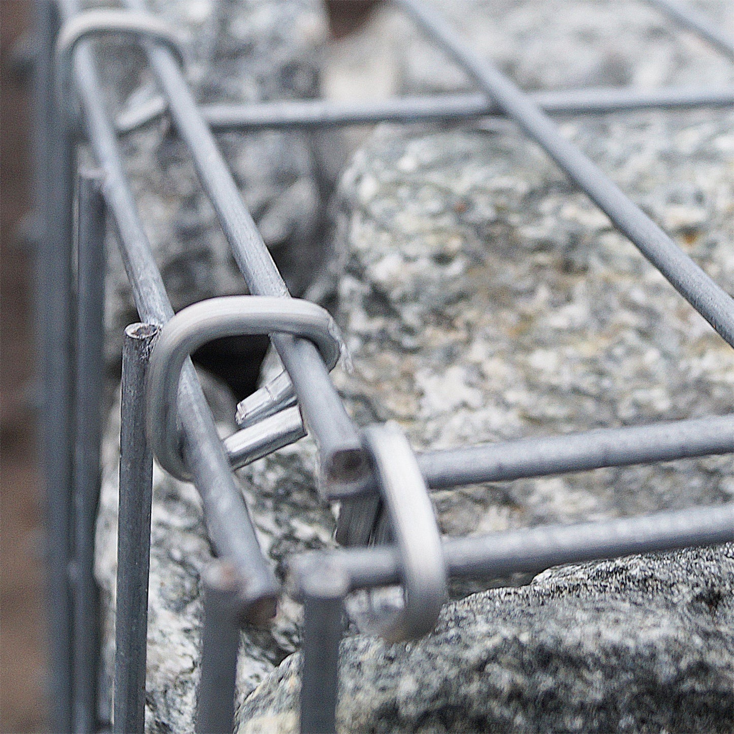 Gabion 50 cm x 50 cm x 50 cm (L x H x P), mailles 5 cm x 10 cm, anneau en C