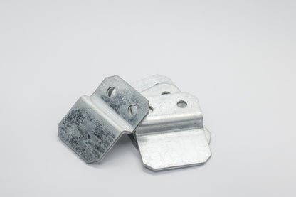 Kit de 4 clips de fixation pour assise de banc sur gabion – Acier galvanisé 1,5 mm