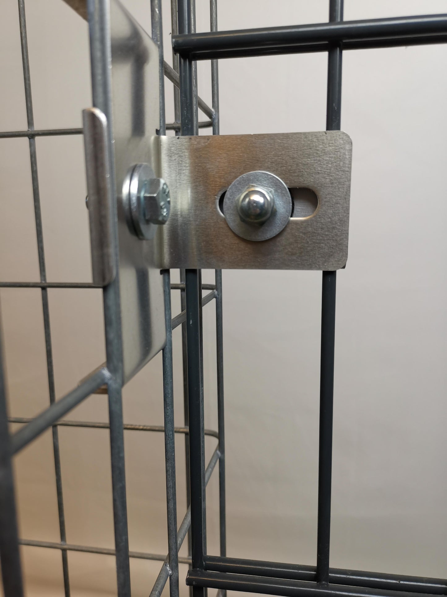 Klammer mit Zaunhalter 5 x 10 cm für Doppelstabmatte, Aluminium